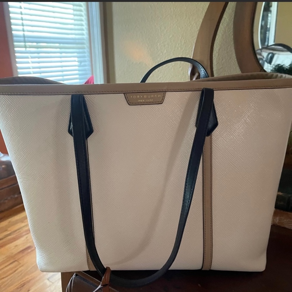 COPY - Tory Burch tote